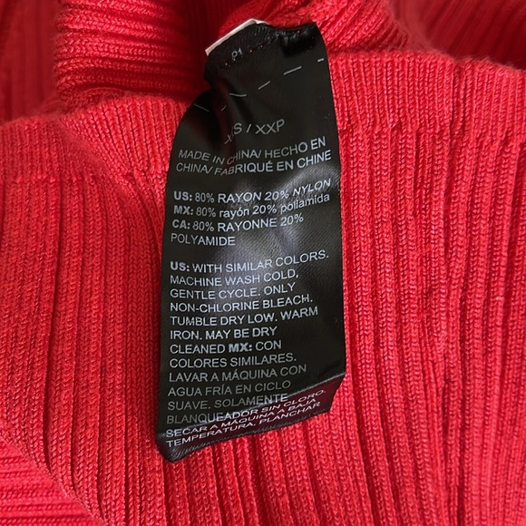 NWT WHBM V-Neck Snap-Front Rib Knit Sweater Tank Deep Coral XXS - Picture 7 of 8